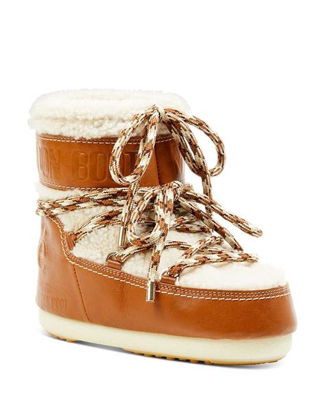 chloe moon boot